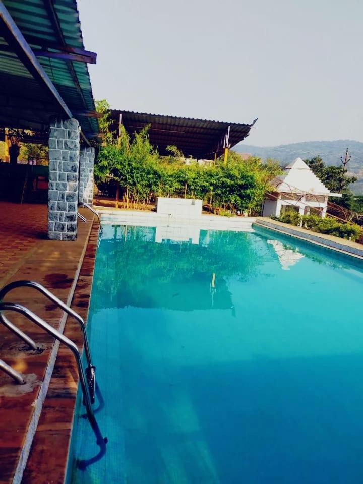 The Heart Of Heaven Apartment Ambavna ภายนอก รูปภาพ