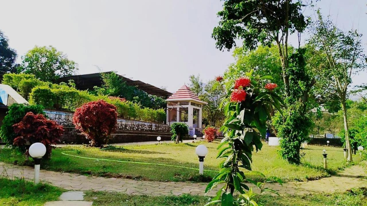 The Heart Of Heaven Apartment Ambavna ภายนอก รูปภาพ