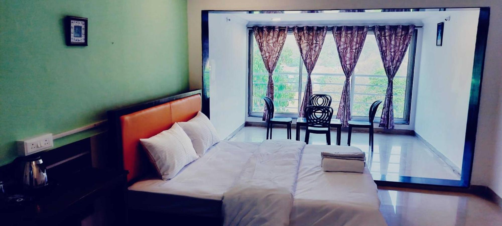 The Heart Of Heaven Apartment Ambavna ภายนอก รูปภาพ
