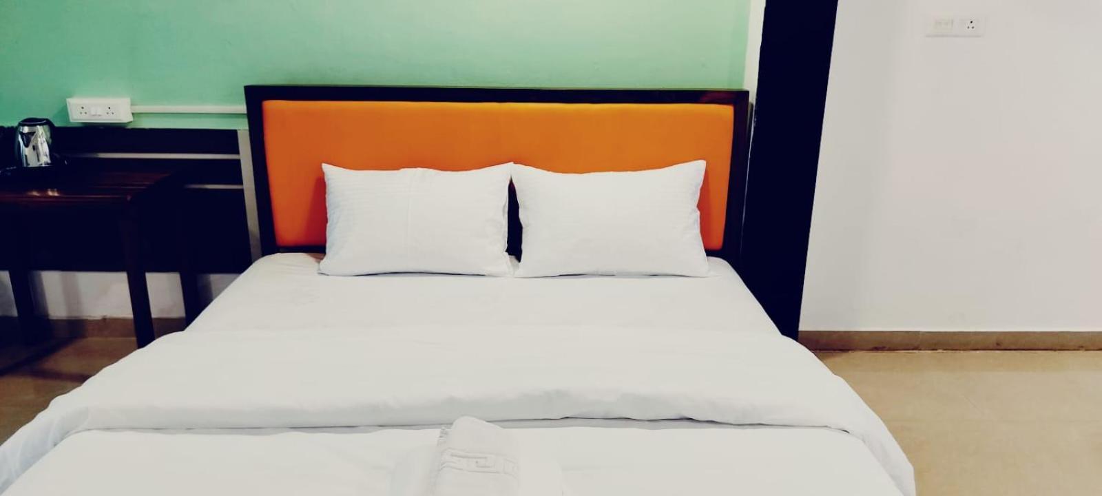 The Heart Of Heaven Apartment Ambavna ภายนอก รูปภาพ