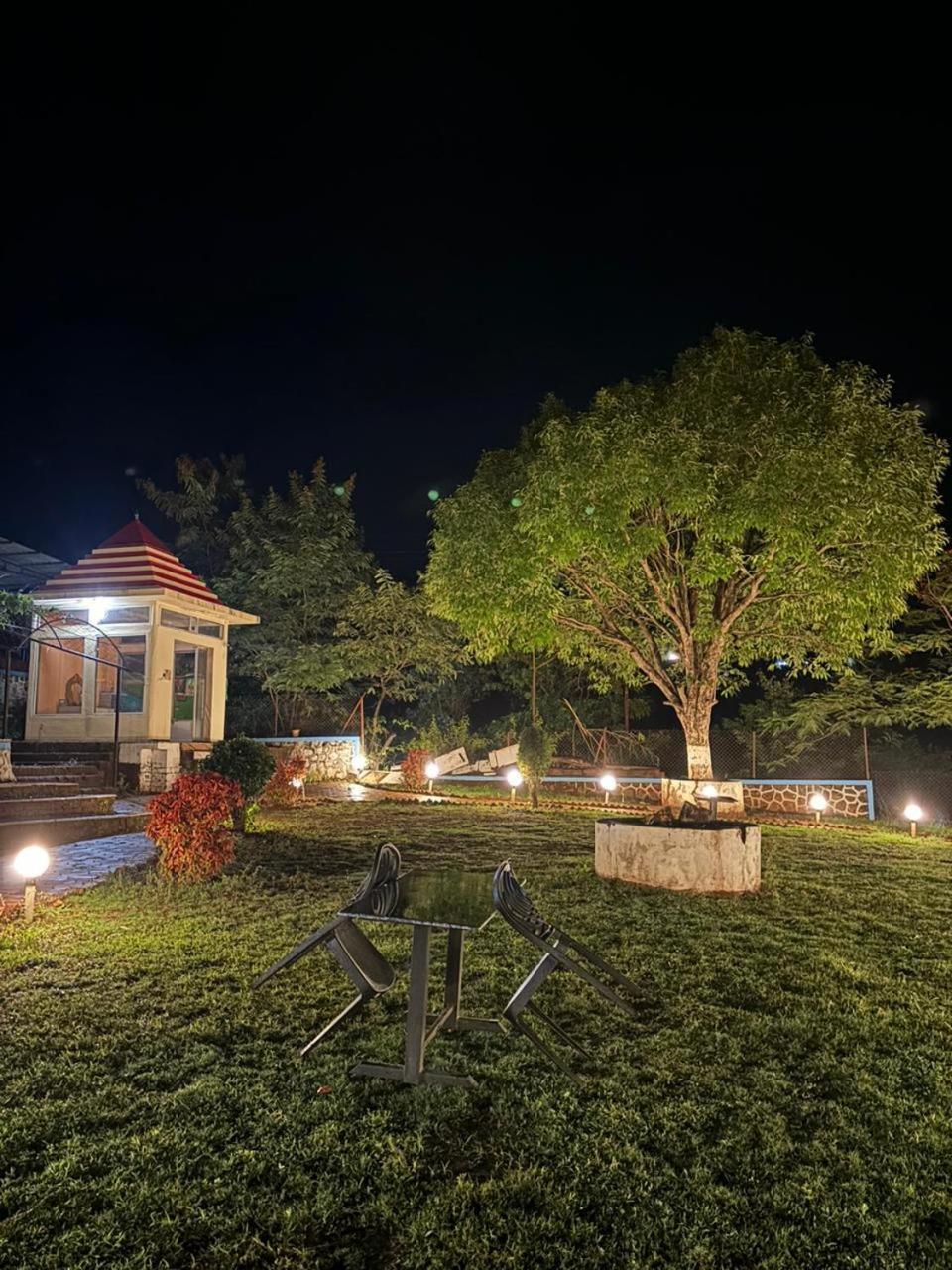 The Heart Of Heaven Apartment Ambavna ภายนอก รูปภาพ