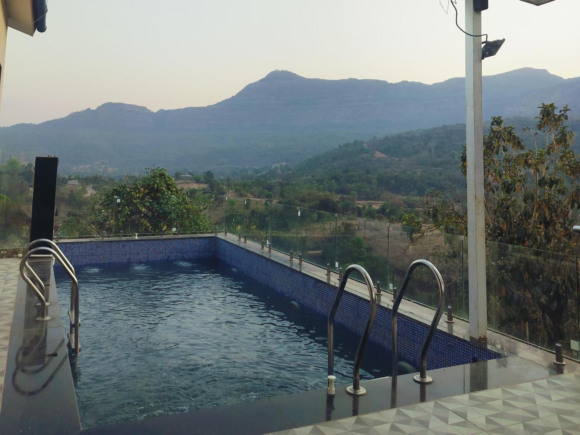 The Heart Of Heaven Apartment Ambavna ภายนอก รูปภาพ