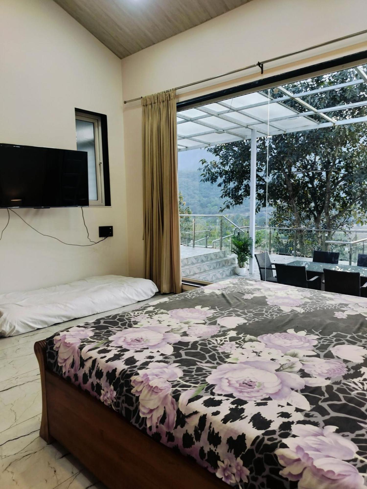 The Heart Of Heaven Apartment Ambavna ห้อง รูปภาพ